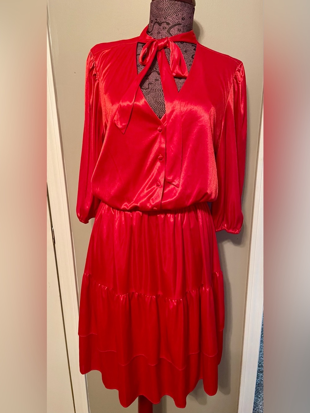 Nanette Lepore NWT Red Satin Tie-Neck Women's Dress SIZE 10